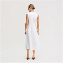 Pleat Waist Sleeveless Maxi Dress